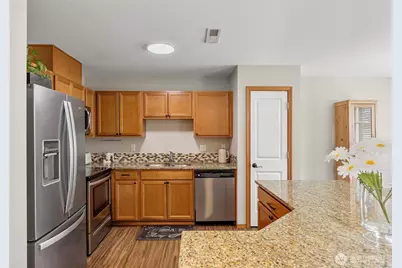 6752 Takota Place NE, Bremerton, WA 98311 - Photo 9