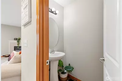 6752 Takota Place NE, Bremerton, WA 98311 - Photo 15