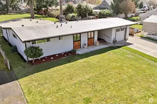 8021 47th Ave NE, Marysville, WA 98270 - Photo 3