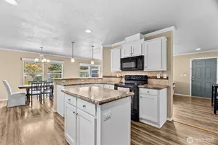 7618 157th St Ct E, Puyallup, WA 98375 - Photo 7