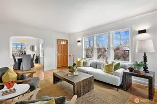 8401 Linden Ave N, Seattle, WA 98103 - Photo 3