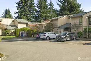 10045 NE 138th Pl, Kirkland, WA 98034 - Photo 1