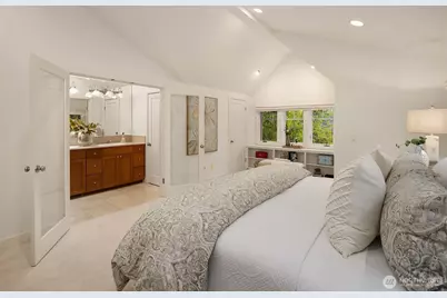 8021 SE 57th Street, Mercer Island, WA 98040 - Photo 21