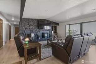 313 SE Trinity Ave, Wilbur, WA 99185 - Photo 3