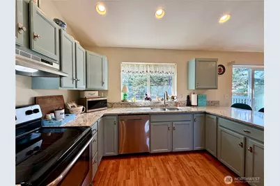 341 Ponderosa Loop NE, Ocean Shores, WA 98569 - Photo 5