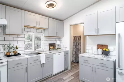 8511 361st Street E, Eatonville, WA 98328 - Photo 11