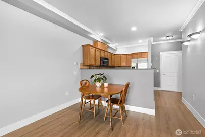 1015 Railroad Avenue #512, Bellingham, WA 98225 - Photo 17