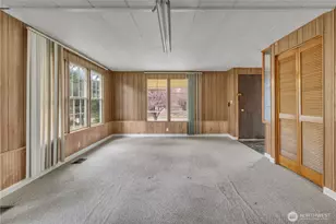 8214 191st St E, Puyallup, WA 98375 - Photo 5