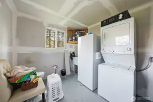 34315 Tanwax Dr E, Eatonville, WA 98328 - Photo 9