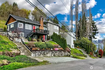 1623 Ferry Avenue SW, Seattle, WA 98116 - Photo 1