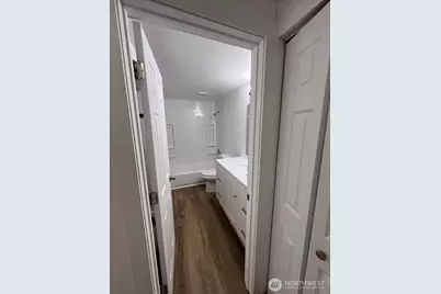 10443 17 Avenue SW, Seattle, WA 98146 - Photo 29