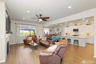 1324 Baker Heights Loop, Bremerton, WA 98312 - Photo 7