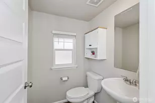 1324 Baker Heights Loop, Bremerton, WA 98312 - Photo 15