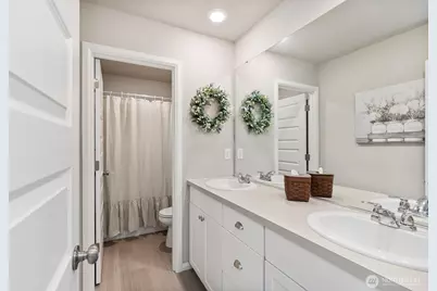 1324 Baker Heights Loop, Bremerton, WA 98312 - Photo 25