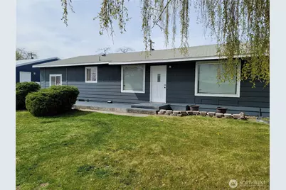 2614 W Texas Street, Moses Lake, WA 98837 - Photo 1