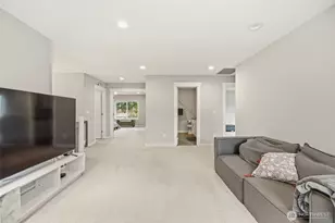 12102 10th Dr SE, Everett, WA 98208 - Photo 21