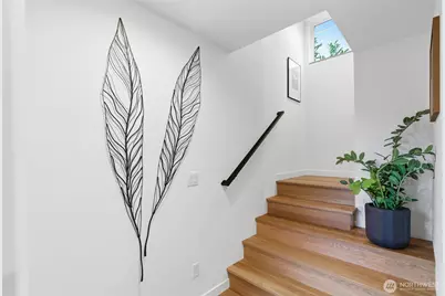 3646 Greenwood Avenue N #B, Seattle, WA 98103 - Photo 3