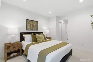 3646 Greenwood Ave N, Seattle, WA 98103 - Photo 23