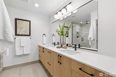 3646 Greenwood Avenue N #B, Seattle, WA 98103 - Photo 25
