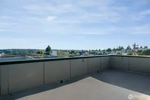 4262 Linden Ave N, Seattle, WA 98103 - Photo 21