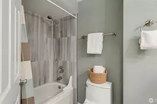 17621 157th Ave SE, Renton, WA 98058 - Photo 19