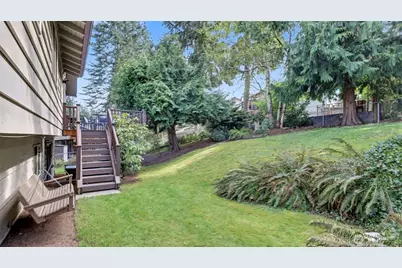 17621 157th Avenue SE, Renton, WA 98058 - Photo 35