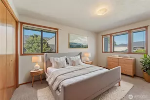 807 SE Sentry Dr, College Place, WA 99324 - Photo 3