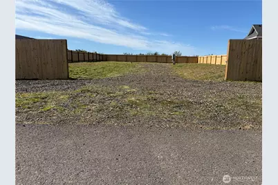 1375 Sand Pebble Avenue SW, Ocean Shores, WA 98569 - Photo 5