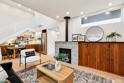 8605 5th Avenue NE #B, Seattle, WA 98115 - Photo 5