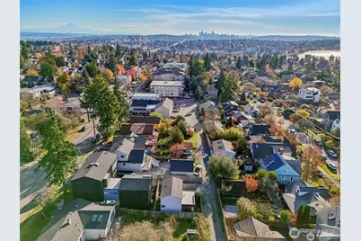 8605 5th Avenue NE #B, Seattle, WA 98115 - Photo 33