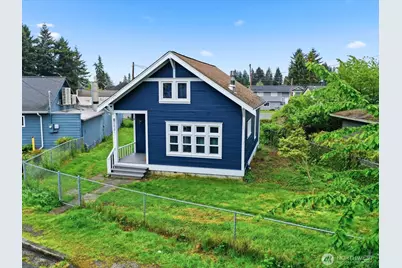 6807 Commercial Avenue, Everett, WA 98203 - Photo 1
