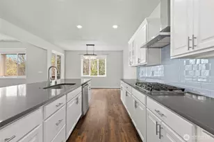 5046 Mariner St, Gig Harbor, WA 98332 - Photo 9