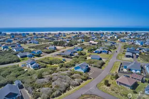 1269 Storm King Ave SW, Ocean Shores, WA 98569 - Photo 37