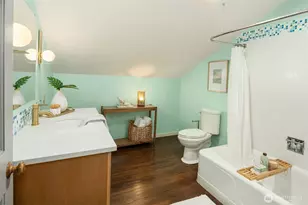 12210 NE 39th St, Bellevue, WA 98005 - Photo 19