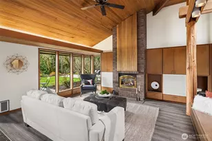 12210 NE 39th St, Bellevue, WA 98005 - Photo 27