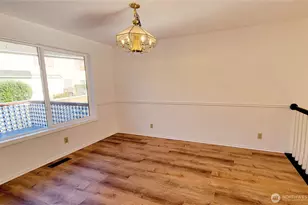 1134 SW 333rd Pl, Federal Way, WA 98023 - Photo 3