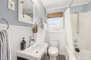 317 SW 124th St, Seattle, WA 98146 - Photo 13