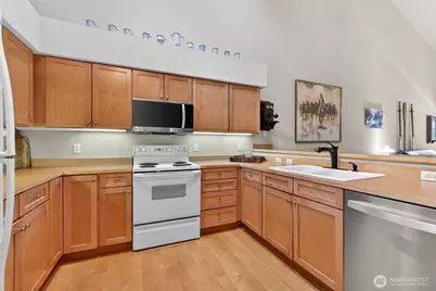 20701 Club House Drive #205, Leavenworth, WA 98826 - Photo 7