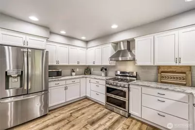 13930 73rd Street NE, Lake Stevens, WA 98258 - Photo 7