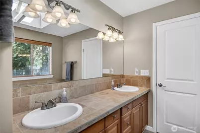 333 Lakeside Drive, Sedro Woolley, WA 98284 - Photo 21