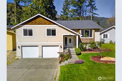333 Lakeside Drive, Sedro Woolley, WA 98284 - Photo 3