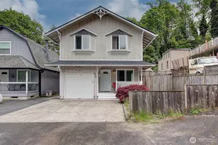 616 N 4th Ave, Kelso, WA 98626 - Photo 1