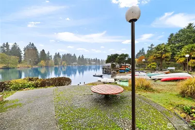 13229 Linden Avenue N #B306, Seattle, WA 98133 - Photo 19