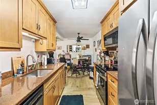 13229 Linden Ave N, Seattle, WA 98133 - Photo 7