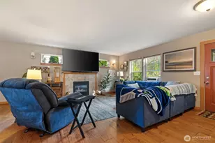 8992 Denise Pl NE, Bremerton, WA 98311 - Photo 3