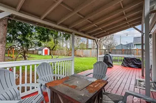 950 SE 4th Ave, Oak Harbor, WA 98277 - Photo 17