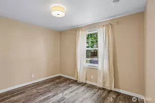 950 SE 4th Ave, Oak Harbor, WA 98277 - Photo 25