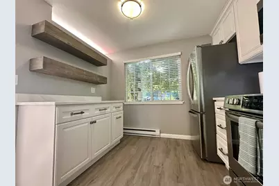 13010 102nd Lane NE #1, Kirkland, WA 98034 - Photo 5