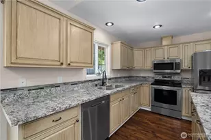 120 E Ballantrae Dr, Shelton, WA 98584 - Photo 9
