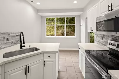 9610 179th Place NE #4, Redmond, WA 98052 - Photo 9